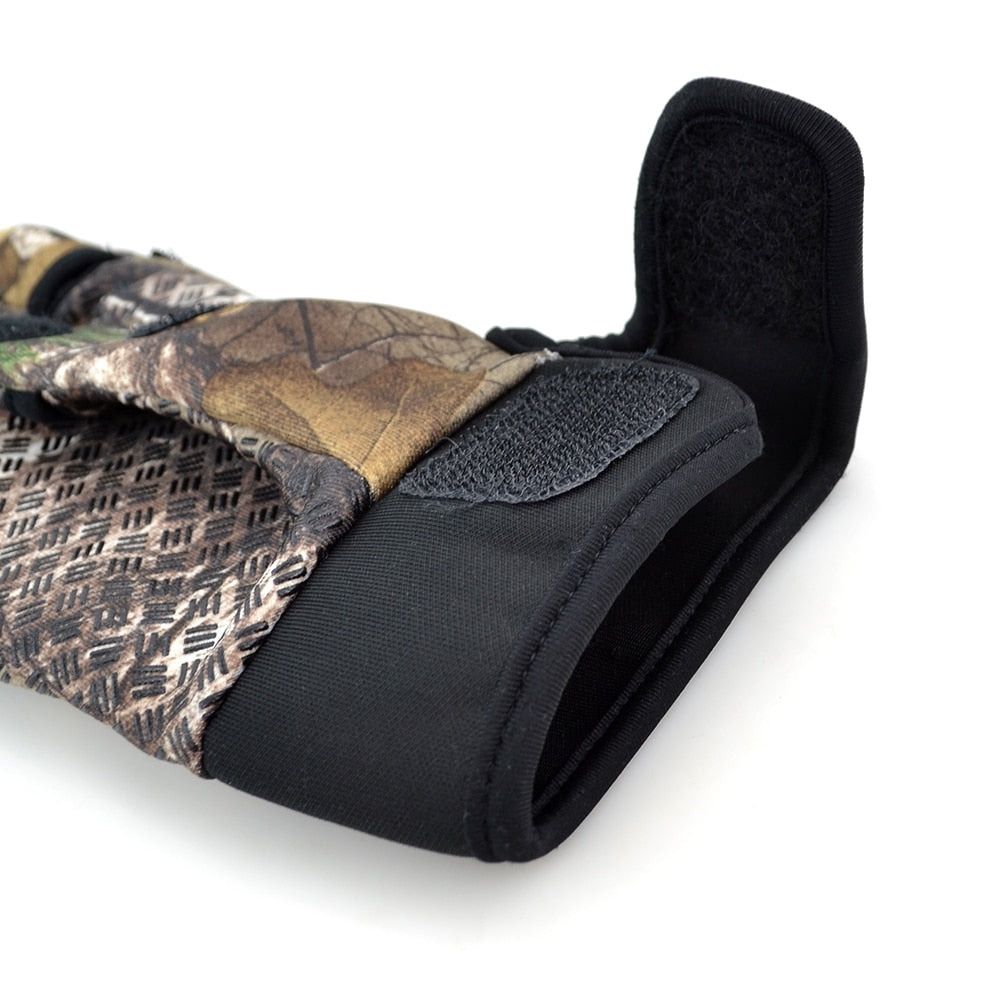 Gloves for Fishing and Hunting